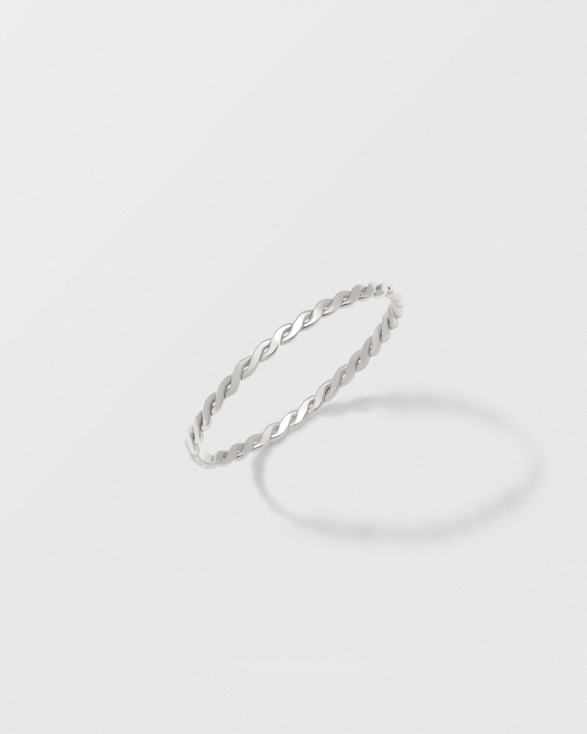 Packshot anneau Marie or blanc