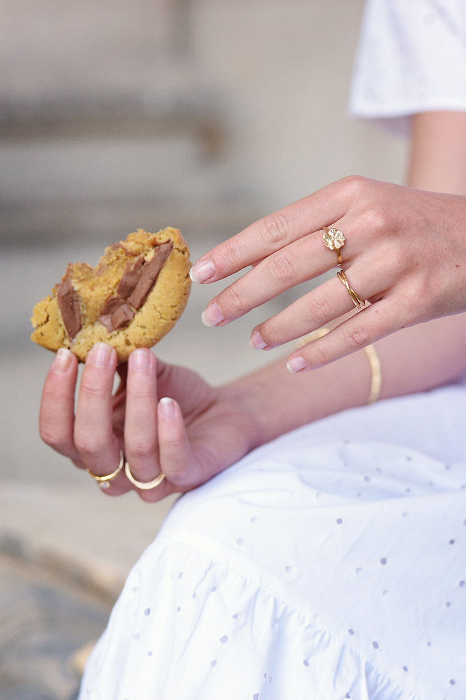 ADES DOUBLE RING
