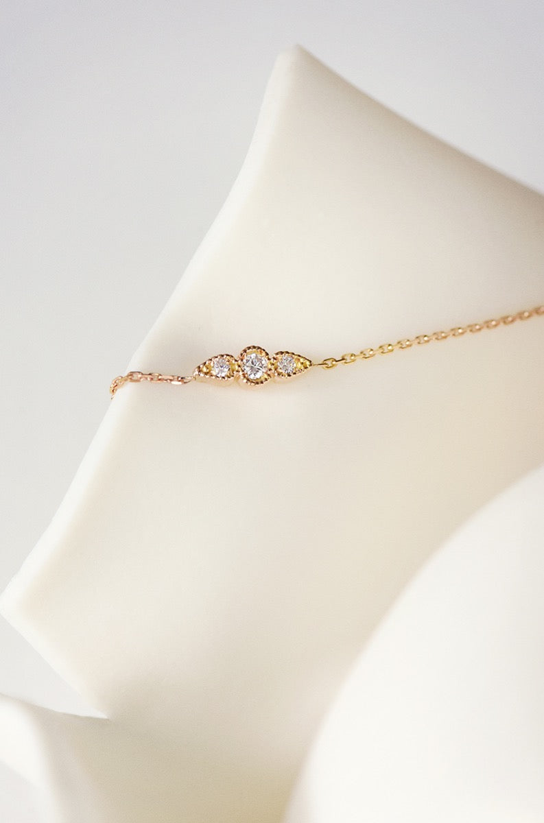 Auxane - Monsieur Paris