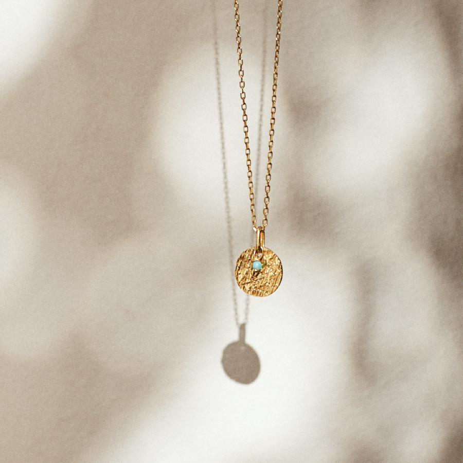 The ideal jewelry for a Gemini